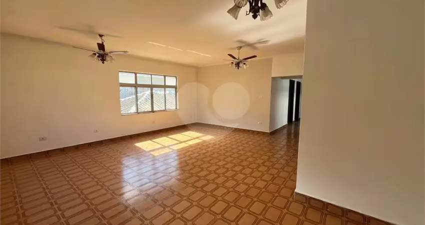 Sobrado com 3 quartos à venda ou para locação em marapé - sp