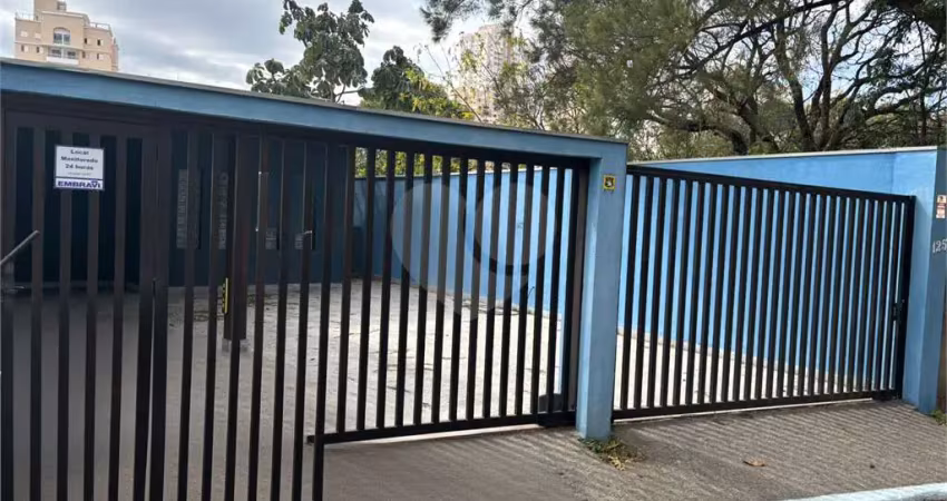 Casa com 3 quartos à venda na Rua Lehel Silimon, Jardim Lar São Paulo, São Paulo