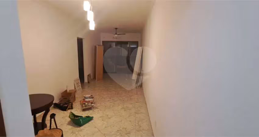 Apartamento com 2 quartos à venda na Rua Napoleão Laureano, Marapé, Santos