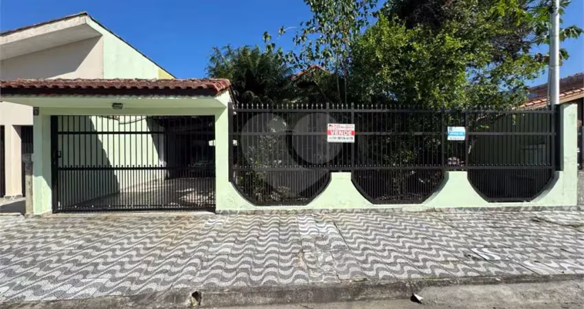 Casa com 4 quartos à venda na Das Palmas, Guilhermina, Praia Grande