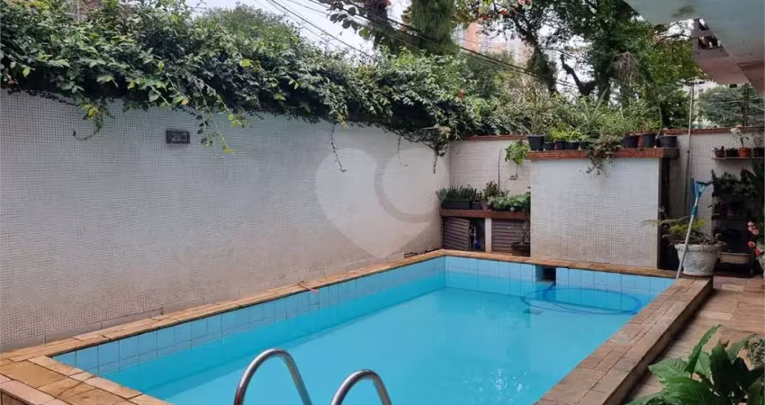 Casa de vila com 3 quartos à venda em ponta da praia - sp