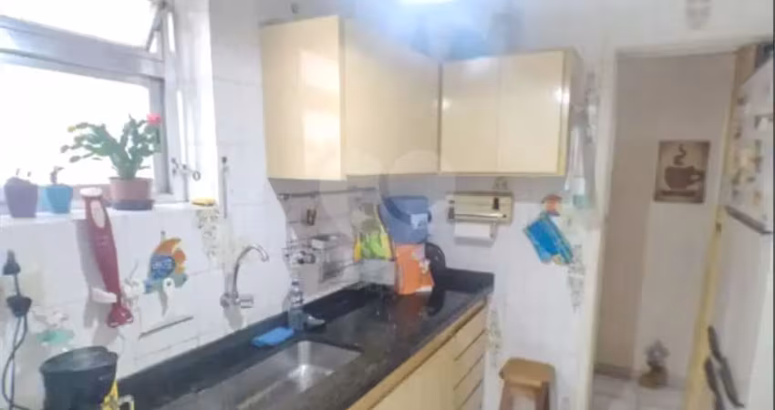 Apartamento à venda na Rua Síria, Tatuapé, São Paulo