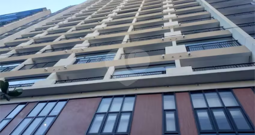 Kitnet / Stúdio à venda na Rua Florêncio de Abreu, Centro, São Paulo