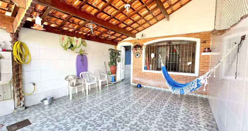 Casa com 2 quartos à venda na Rua Santo Antônio, Vila Caiçara, Praia Grande