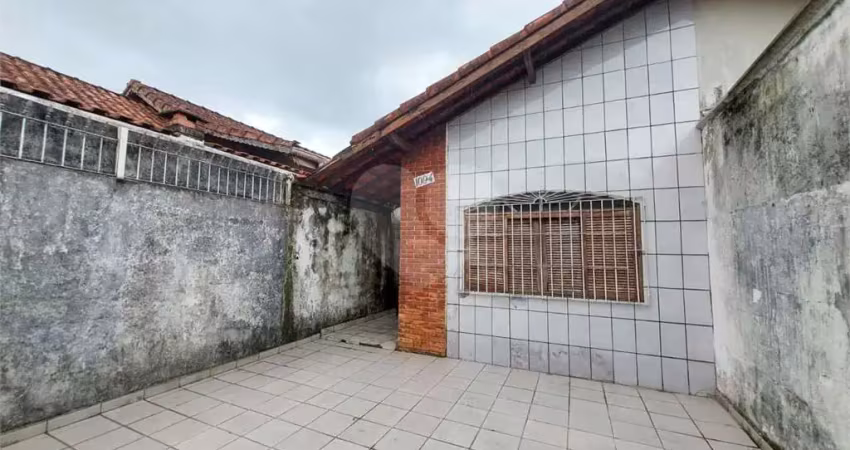 Casa com 2 quartos à venda na Rua Mário de Andrade, Cidade Ocian, Praia Grande