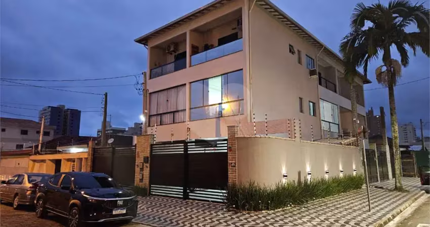 Casa com 3 quartos à venda na Rua Roberto Barrella, Balneário Maracanã, Praia Grande