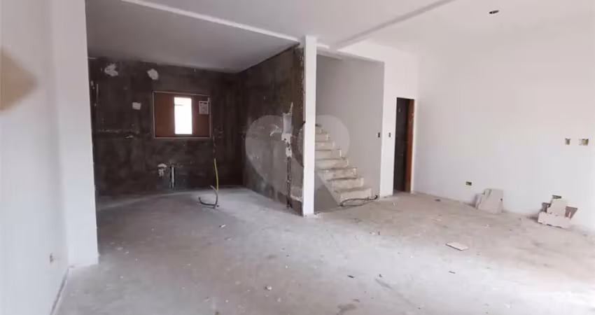 Casa em condomínio fechado com 3 quartos à venda na Rua Marajoara, Guilhermina, Praia Grande