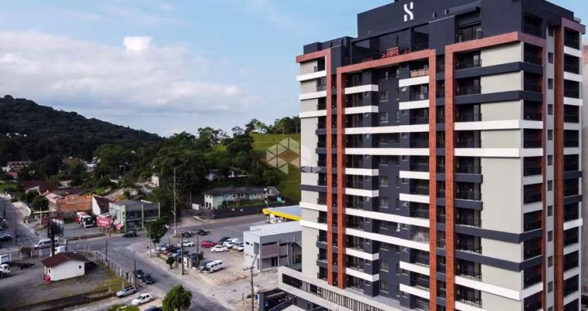 Apartamento com 2 quartos em condomínio completo e sustentável no Anita Garibaldi.