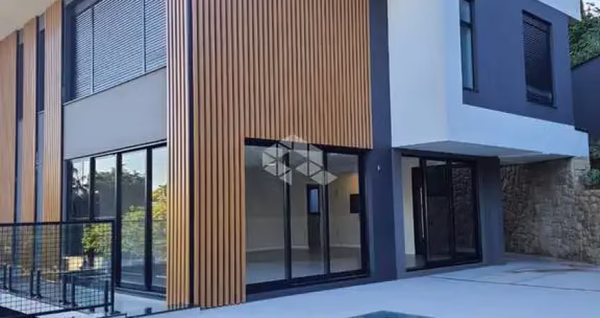 Casa a venda com elevador privativo, 3 suítes na quintino bocaiúva no américa