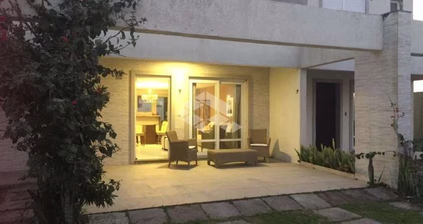 Casa  3 dormitórios 1 suíte no Pateo Marbella em Xangri-lá/RS