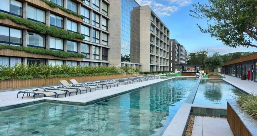 Apartamento no Livin Resort Atlântida, 02 dormitórios/suíte, 02 vagas