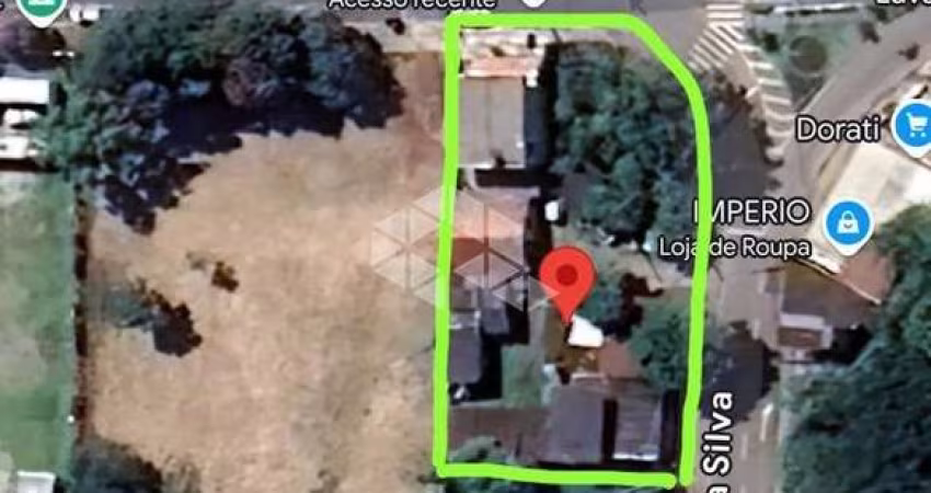 Terreno 1452m²  próximo à passarela da barra em Balneário Camboriú