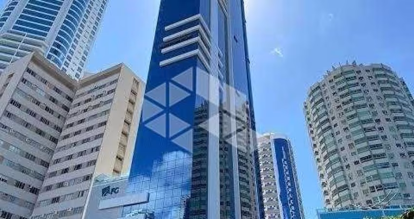 Apartamento mobiliado e decorado 4 suítes Frente Mar na Barra Norte em Balneário Camboriú