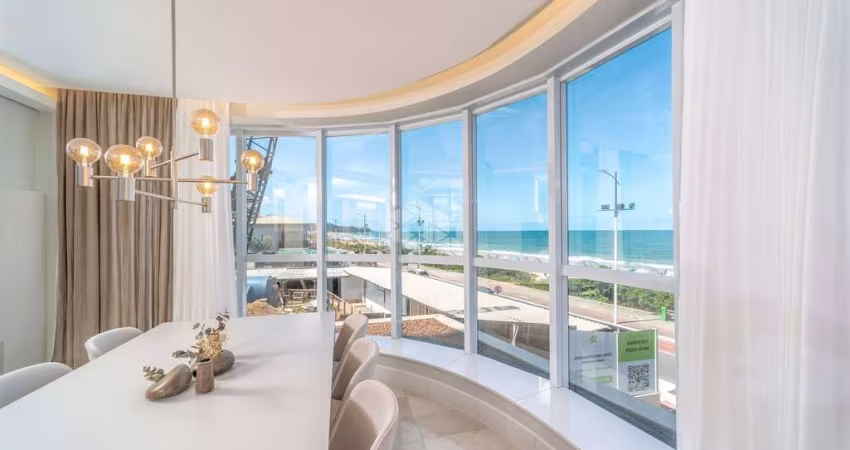 Apartamento Frente Mar decorado 4 suítes e 2 vagas na Praia Brava em itajaí
