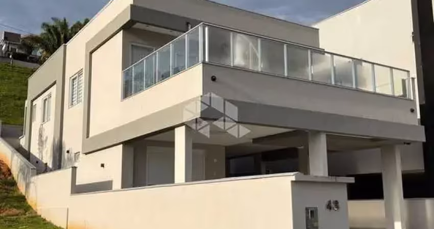 Casa Sobrado em Condomínio Mirante Camboriú