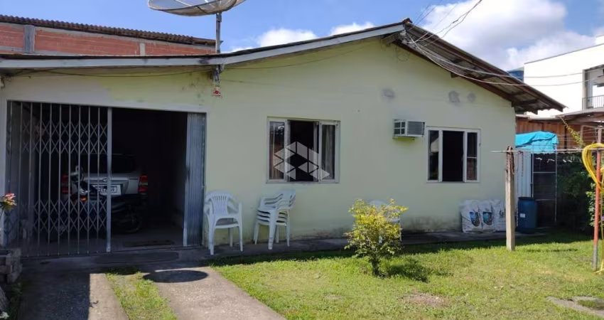 Casa com 03 Quartos em Camboriú