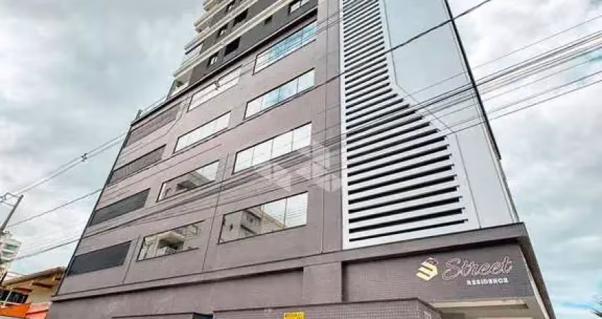 Apartamento 03 dormitórios , sendo 03 suítes e 02 vagas de garagem