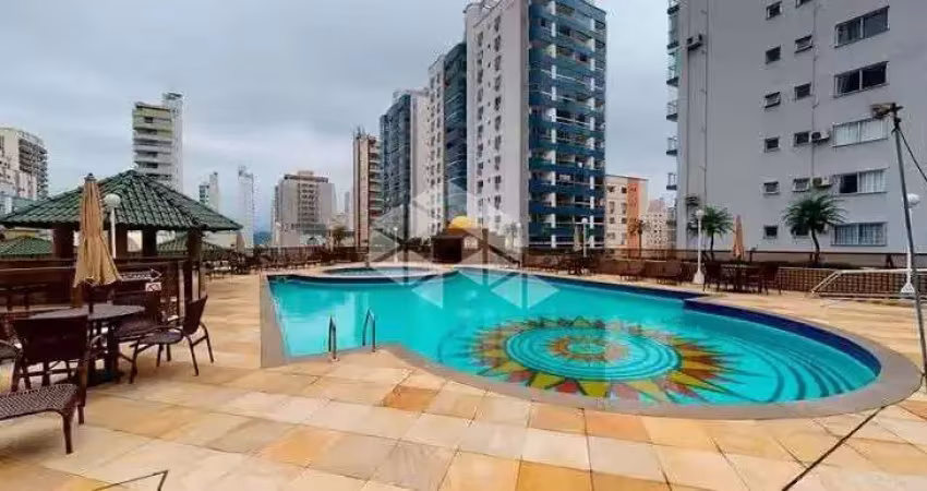 Apartamento com 3 quartos , 1 suíte e 1 vaga de garagem