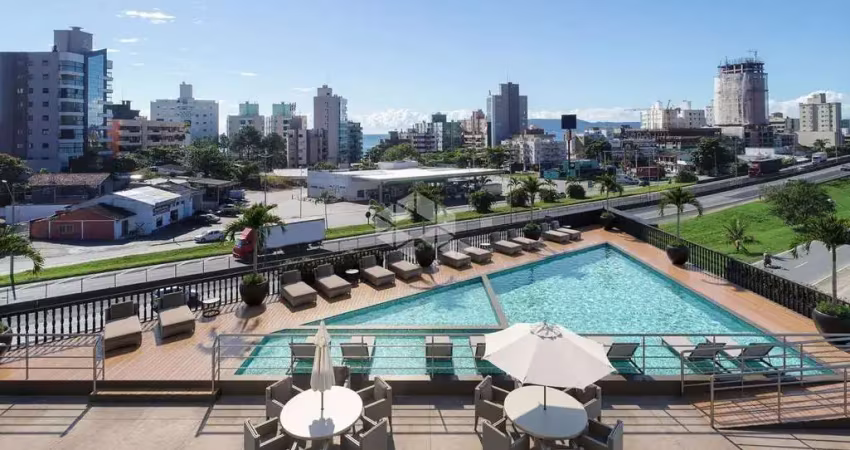 Apartamento com 3 quartos à venda na 601, 100, Tabuleiro dos Oliveiras, Itapema