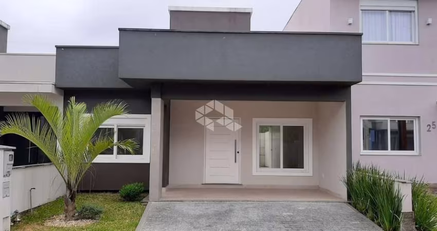 Ótima casa em condomínio fechado com total infraestrutura, 100 m².
