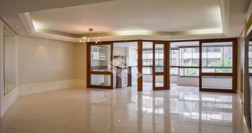 Apartamento de 263 m², 4 dormitórios sendo 2 suítes, 2 vagas no bela vista.