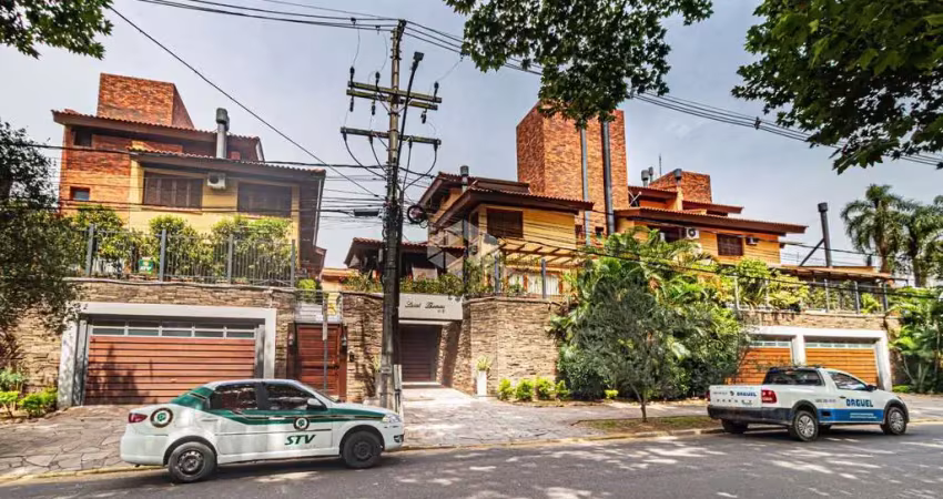 Casa residencial em condomínio no bairro boa vista / porto alegre