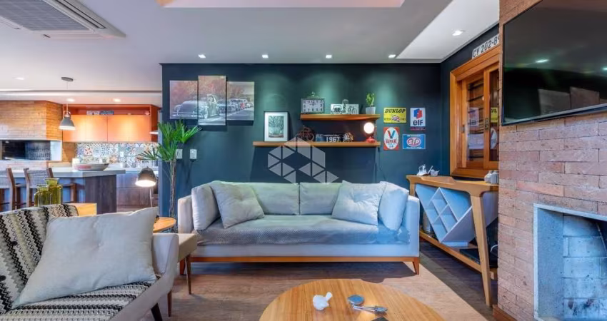 Casa de 166 m², 3 dormitórios sendo 3 suítes, amplo living para 3 ambientes.