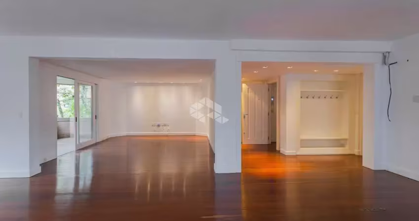 Apartamento 3 dormitórios, 2suite, living para 4 ambientes, 3 vagas de garagem