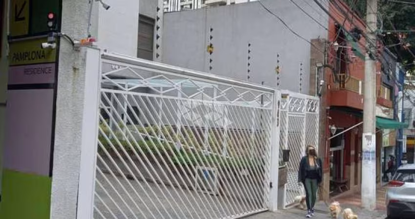 Vendo Excelente Apto. Rua Pamplona.
