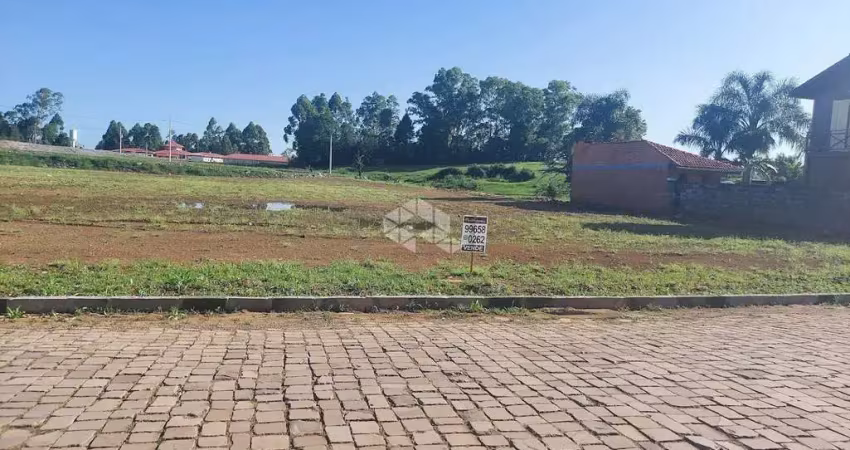 Terreno central em monte belo do sul, com 14,30 frente para a rua