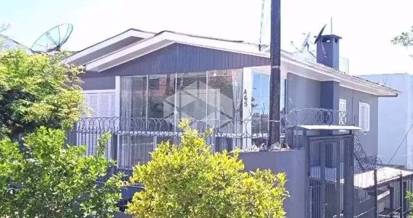 Casa com 2 pavimentos, 5 dormitórios bairro imigrante farroupilha