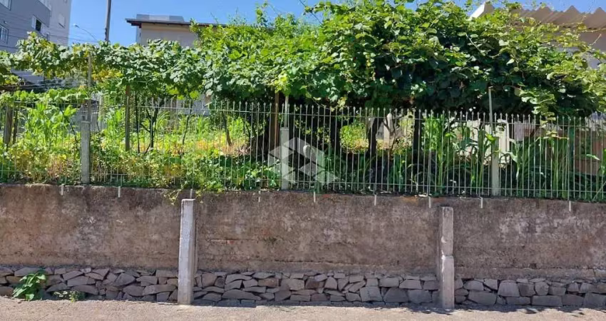 Terreno de esquina no bairro borgo pronto para construir.