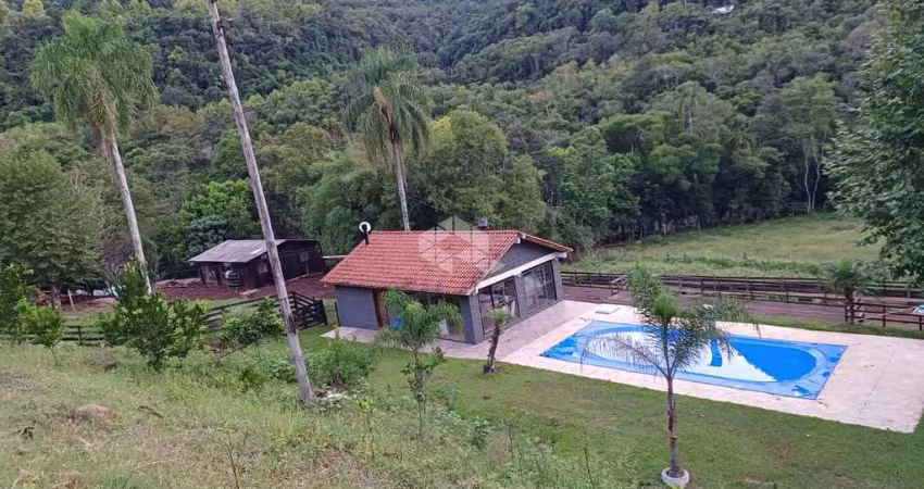 Chácara / sítio com 2 quartos à venda na Barão de Capanema, 10, Zona Rural, Santa Tereza