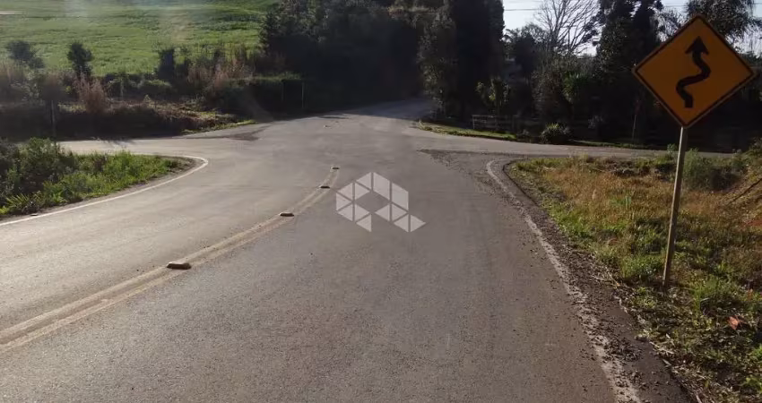 Linda área rural, de localização valorizada, próximo a empresas tramontina