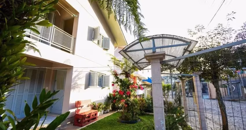 Casa com 9 quartos à venda na Rua Amábile Campagnolo Sonza, 812, Universitário, Bento Gonçalves