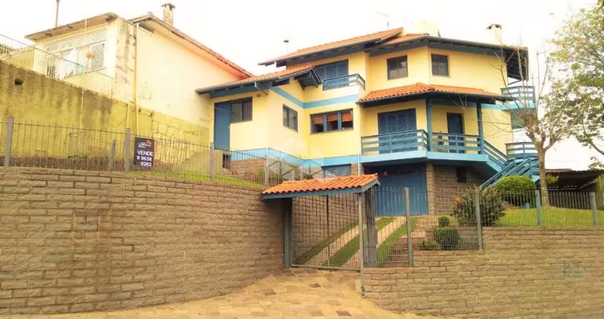 Casa com 3 quartos à venda na Getúlio Vargas, 230, Cidade Alta, Bento Gonçalves