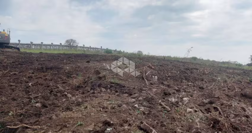 Áres de terra de 2ha na garibaldina, vale dos vinhedos