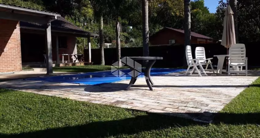 Chácara / sítio com 2 quartos à venda na Buarque de Macedo, 4085, 1, Santa Clara, Carlos Barbosa