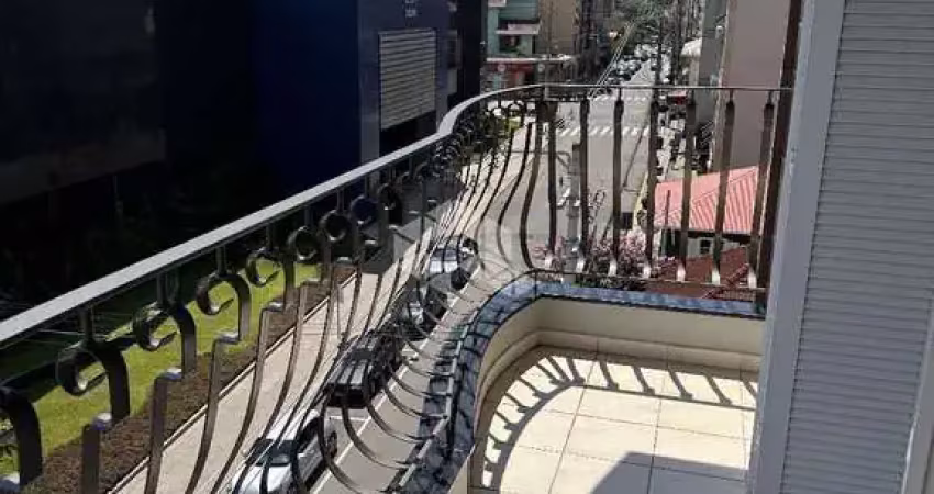 Lindo apartamento mobiliado no centro de carlos barbosa.