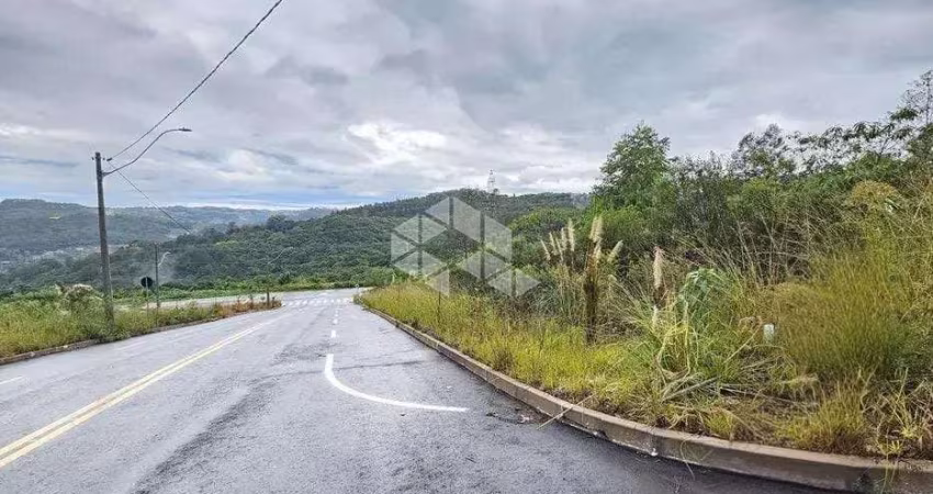 TERRENO DE ESQUINA EM LOTEAMENTO NO BAIRRO SANTO ANTÃO