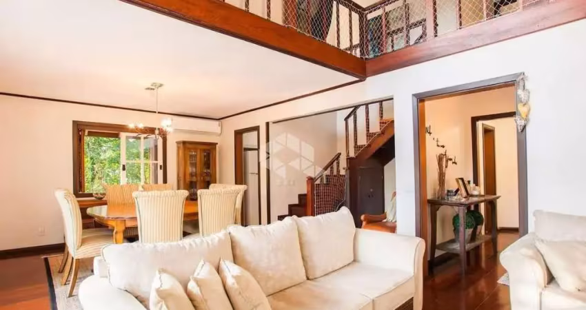 Casa mobiliada com 03 quartos/dormitórios no bairro planalto, em gramado- rs
