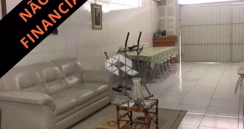 Casa com  6 quartos/dormitórios no bairro Forquilhas, em São José- SC