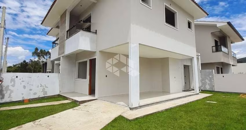 Casa com 3 quartos/dormitórios no bairro Potecas, em São José- SC