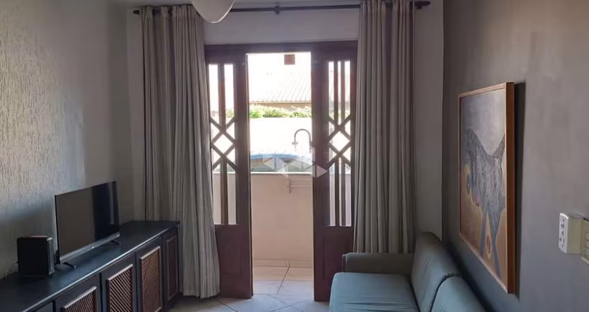 Apartamento com 2 quartos/dormitórios no bairro Real Parque, em São José- SC