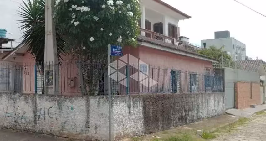 Casa com 2 quartos/dormitórios no bairro campinas, em são josé- sc