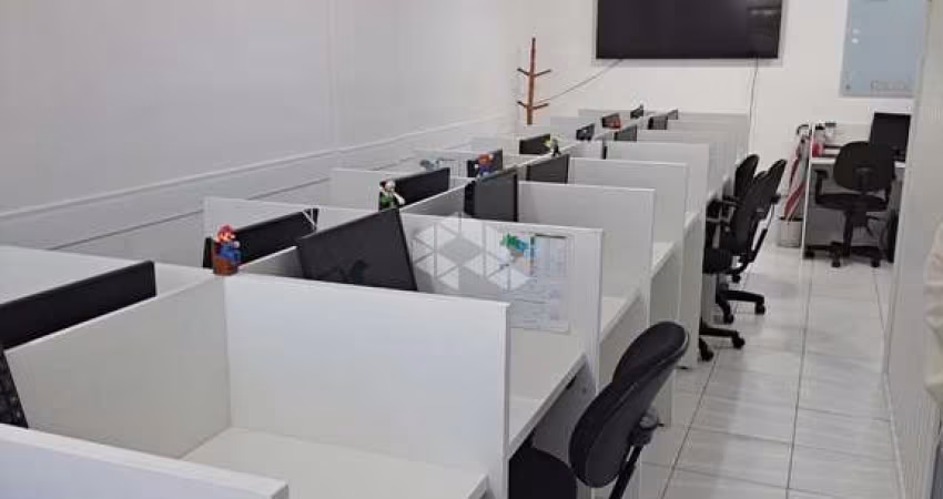 Sala Comercial mobiliada no bairro Rio Caveiras, em Biguaçu- SC