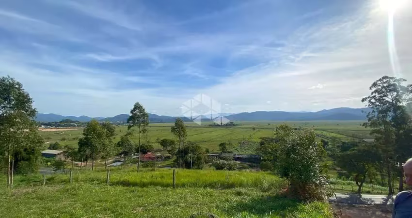 Terreno no bairro jordão, em governador celso ramos- sc