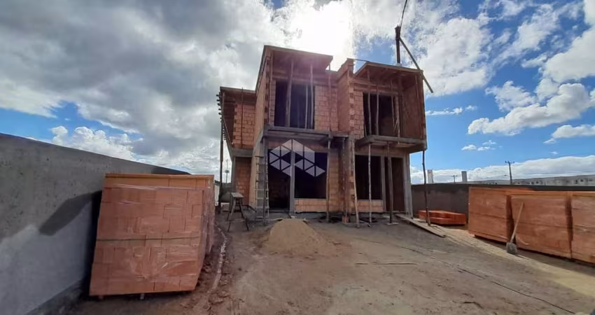 Sobrado com 3 quartos/dormitórios no bairro Sertão do Maruim, em São José- SC