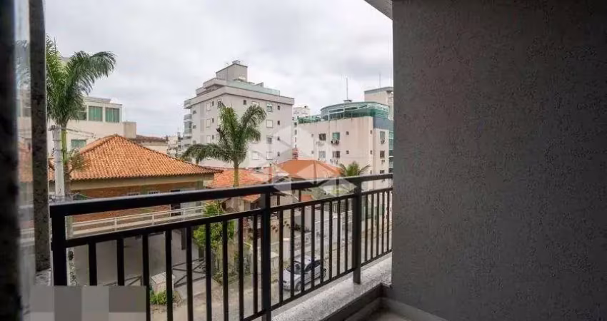 Apartamento com dois dormitórios em Bombas