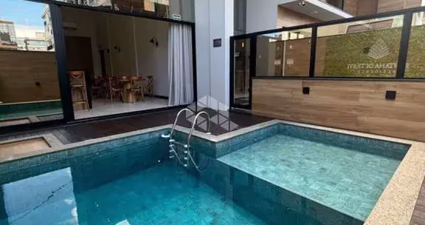 Apartamento garden com duas suites no Mariscal em Bombinhas SC